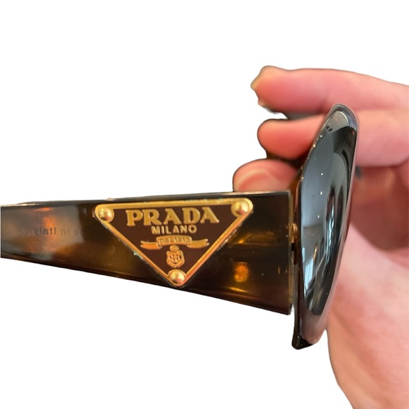 Vintage Prada Sunglasses - Picture 4 of 5